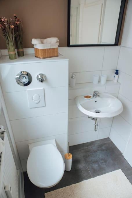 Central-Living Brown - Wifi - Netflix - 5 Pers Essen Exterior foto